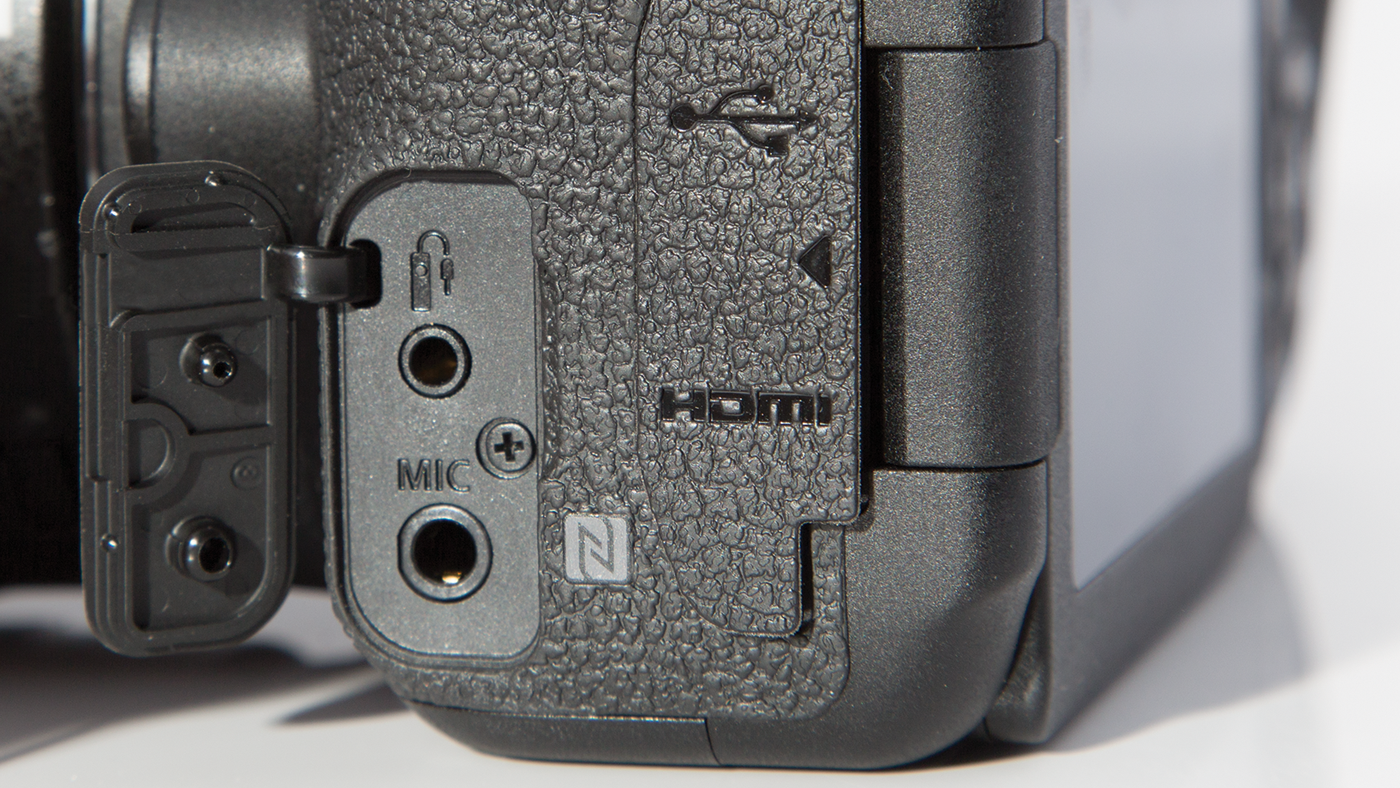 Review Why the Canon EOS Rebel T7i Might Be the New Standard in